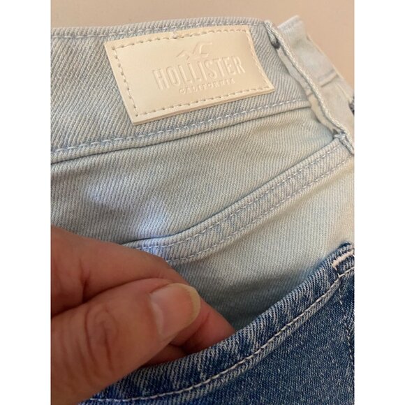 Hollister Ultra High-Rise Mom Shorts Distressed Denim Patchwork Size 5 - Picture 5 of 10